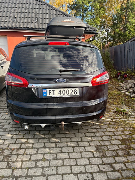 Ford S-MAX 2 of 10