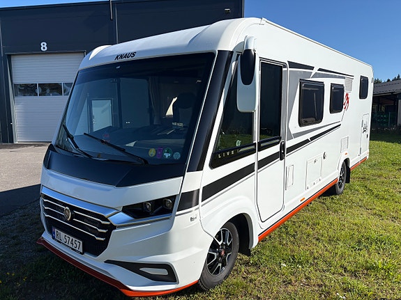 Knaus R12 LIVE 1 700 MEG 5 of 30