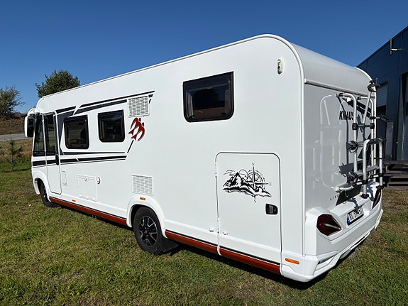 Knaus R12 LIVE 1 700 MEG 9 of 30