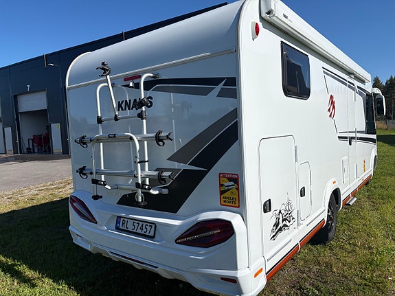 Knaus R12 LIVE 1 700 MEG 10 of 30