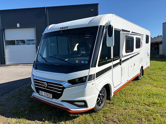 Knaus R12 LIVE 1 700 MEG 8 of 30