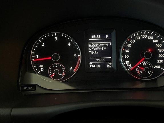 Volkswagen Touran 27 of 30