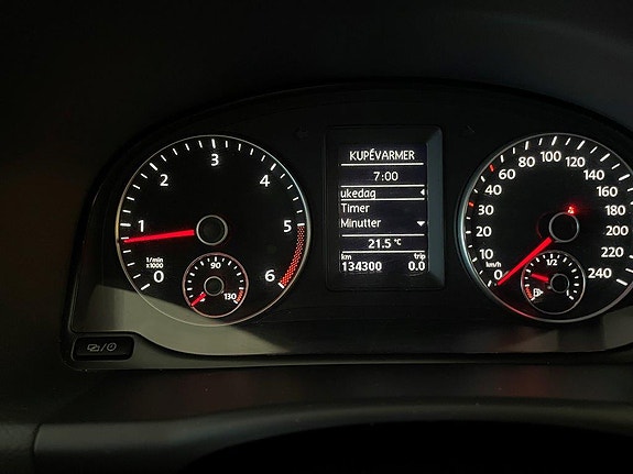 Volkswagen Touran 24 of 30