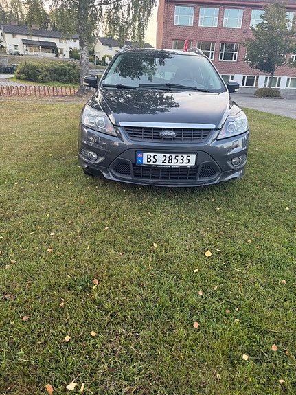 Ford Focus 3 of 11