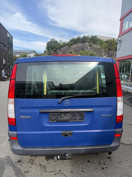 Mercedes-Benz Vito 111 6 of 30