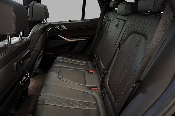 BMW X5 14 of 14