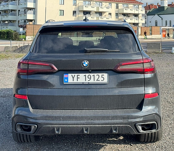 BMW X5 6 of 14