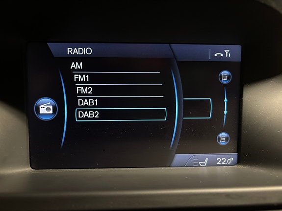 Volvo V70 18 of 24