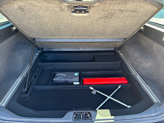 Volvo V70 15 of 24