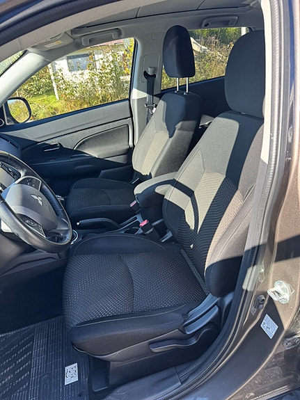 Mitsubishi ASX 10 of 22