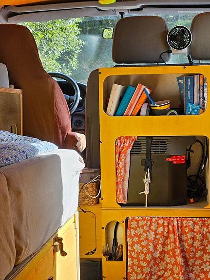 Toyota HiAce 13 of 30