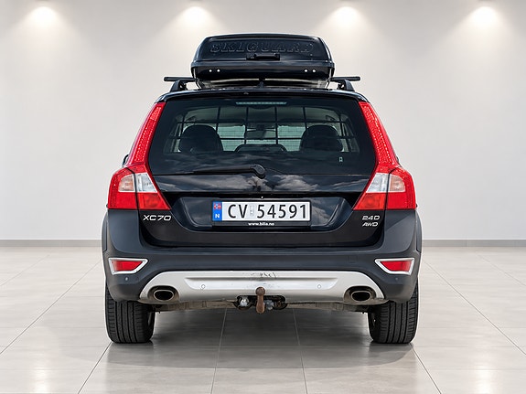 Volvo XC70 5 of 12