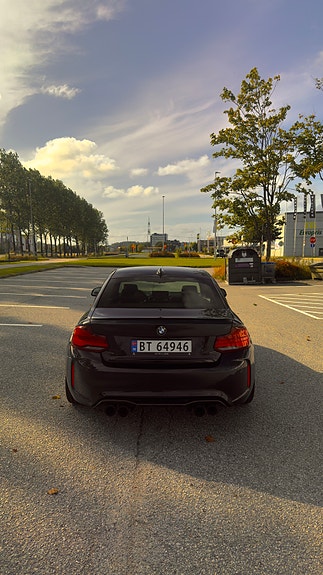 BMW M2 10 of 14