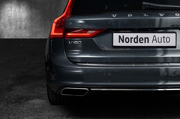 Volvo V90 10 of 30