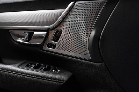 Volvo V90 22 of 30