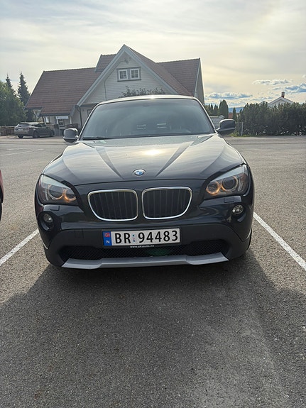 BMW X1 3 of 12