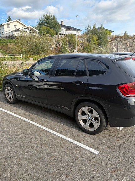 BMW X1 6 of 12