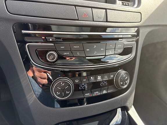 Peugeot 508 28 of 30