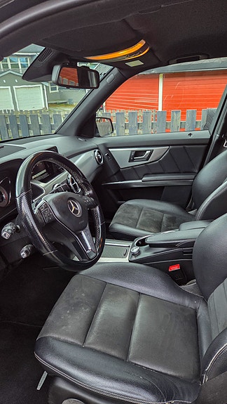 Mercedes-Benz GLK220 12 of 14