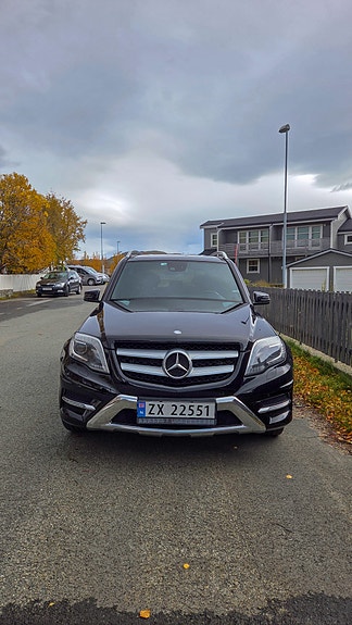 Mercedes-Benz GLK220 4 of 14