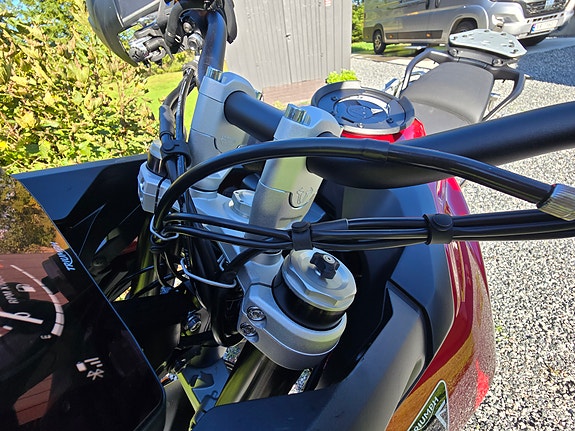 Triumph Tiger 900 GT Pro 12 of 24