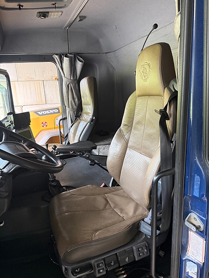 Scania G124 4x4 9 of 10