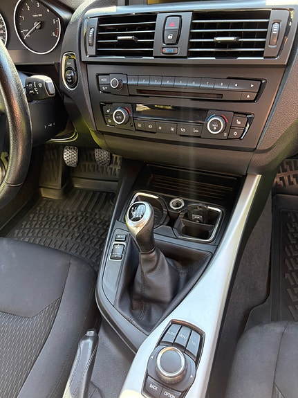 BMW 116d 6 of 18