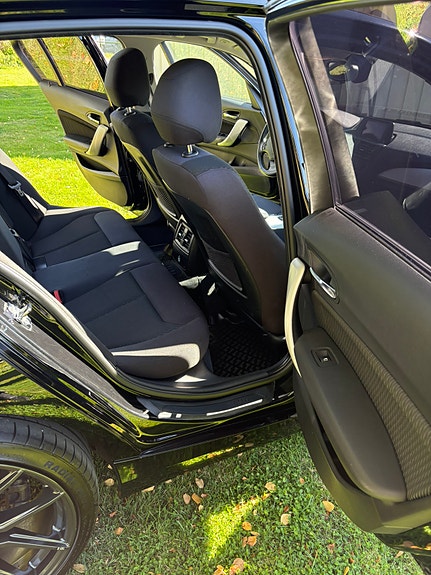 BMW 116d 10 of 18