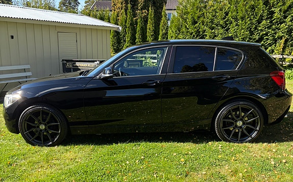 BMW 116d 2 of 18