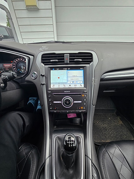 Ford Mondeo 6 of 12