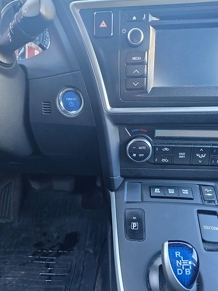 Toyota Auris 23 of 30