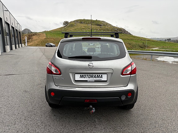 Nissan Qashqai 4 of 30