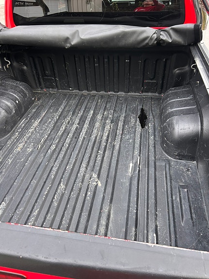 Toyota HiLux 19 of 21