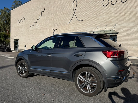 Volkswagen T-Roc 13 of 24
