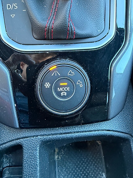 Volkswagen T-Roc 22 of 24