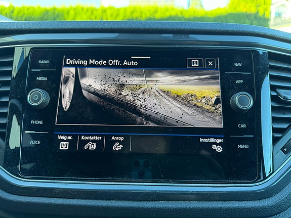 Volkswagen T-Roc 23 of 24