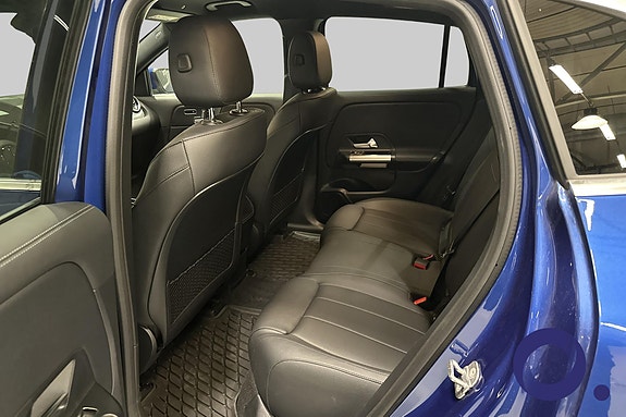 Mercedes-Benz EQA250 13 of 18