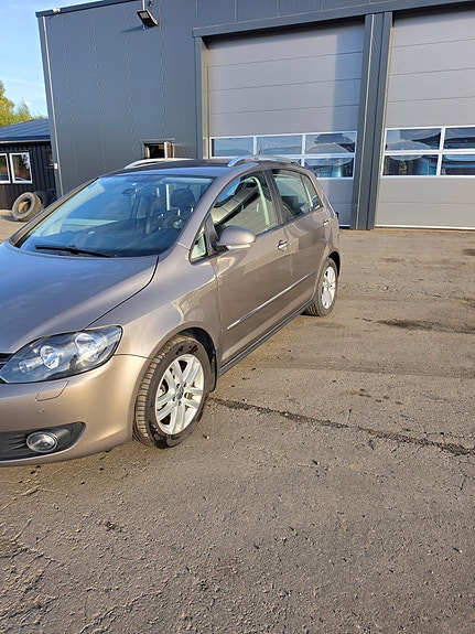 Volkswagen Golf Plus 3 of 29