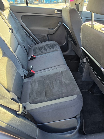 Volkswagen Golf Plus 18 of 29