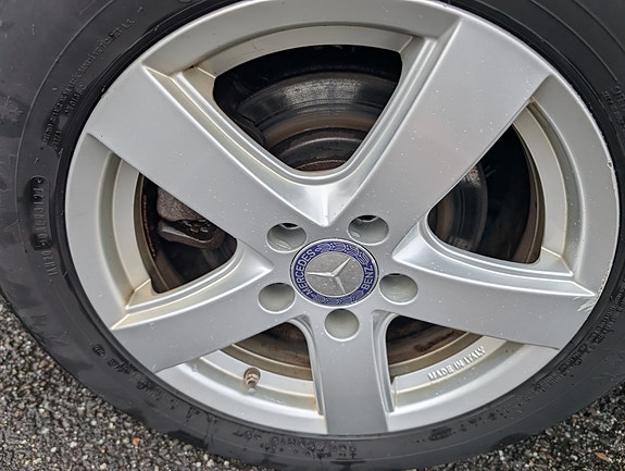 Mercedes-Benz B-Electric 13 of 13