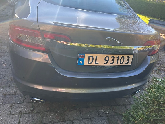 Jaguar XF 29 of 30