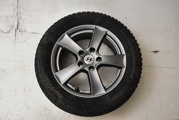 Hyundai IONIQ 29 of 29