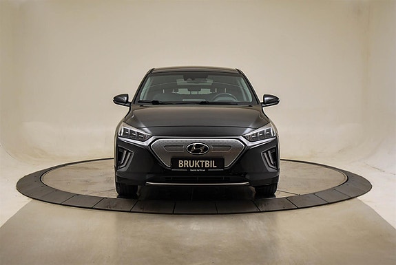 Hyundai IONIQ 8 of 29