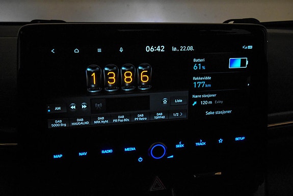 Hyundai IONIQ 21 of 29