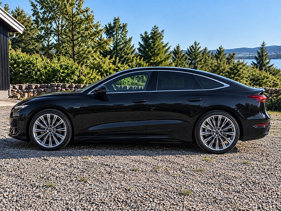 Audi A6 e-tron 3 of 5