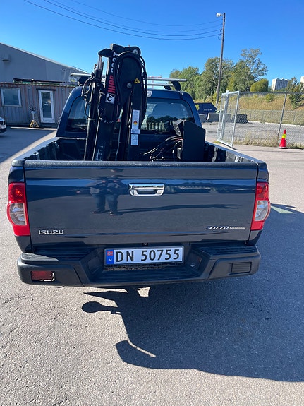 Isuzu D-max 7 of 15