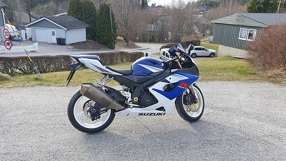 Suzuki GSX-R 1000 3 of 12