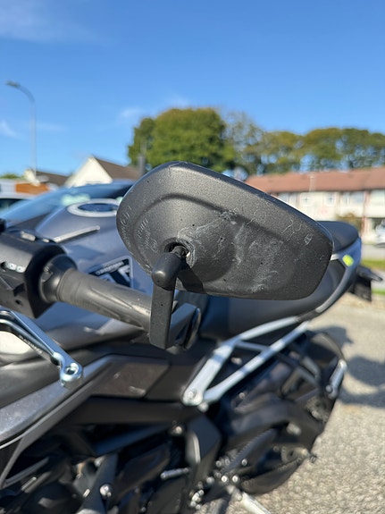 Triumph Street Triple 765 R 9 of 13