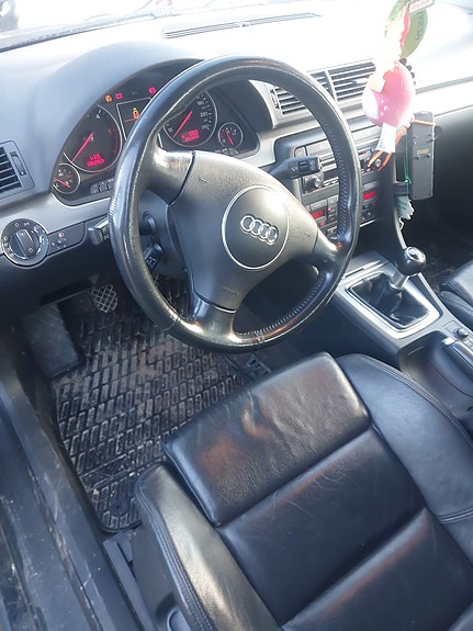 Audi A4 7 of 9