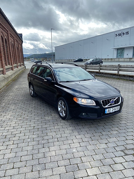Volvo V70 21 of 30